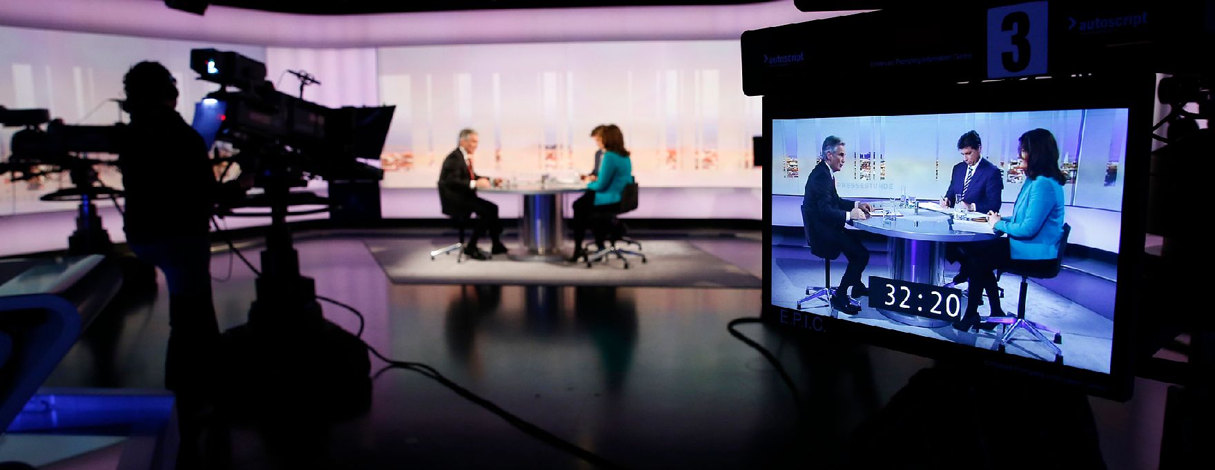 Am 21. Dezember 2014 stellte sich Bundeskanzler Werner Faymann den Fragen bei der ORF-Pressestunde.