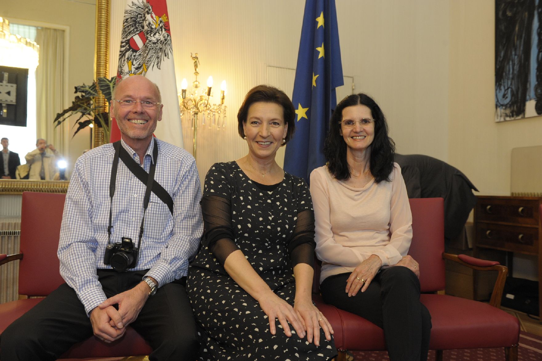 Am 26. Oktober 2013 empfing Frauenministerin Gabriele Heinisch-Hosek im Rahmen des Nationalfeiertages Besucherinnen und Besucher im Bundeskanzleramt.