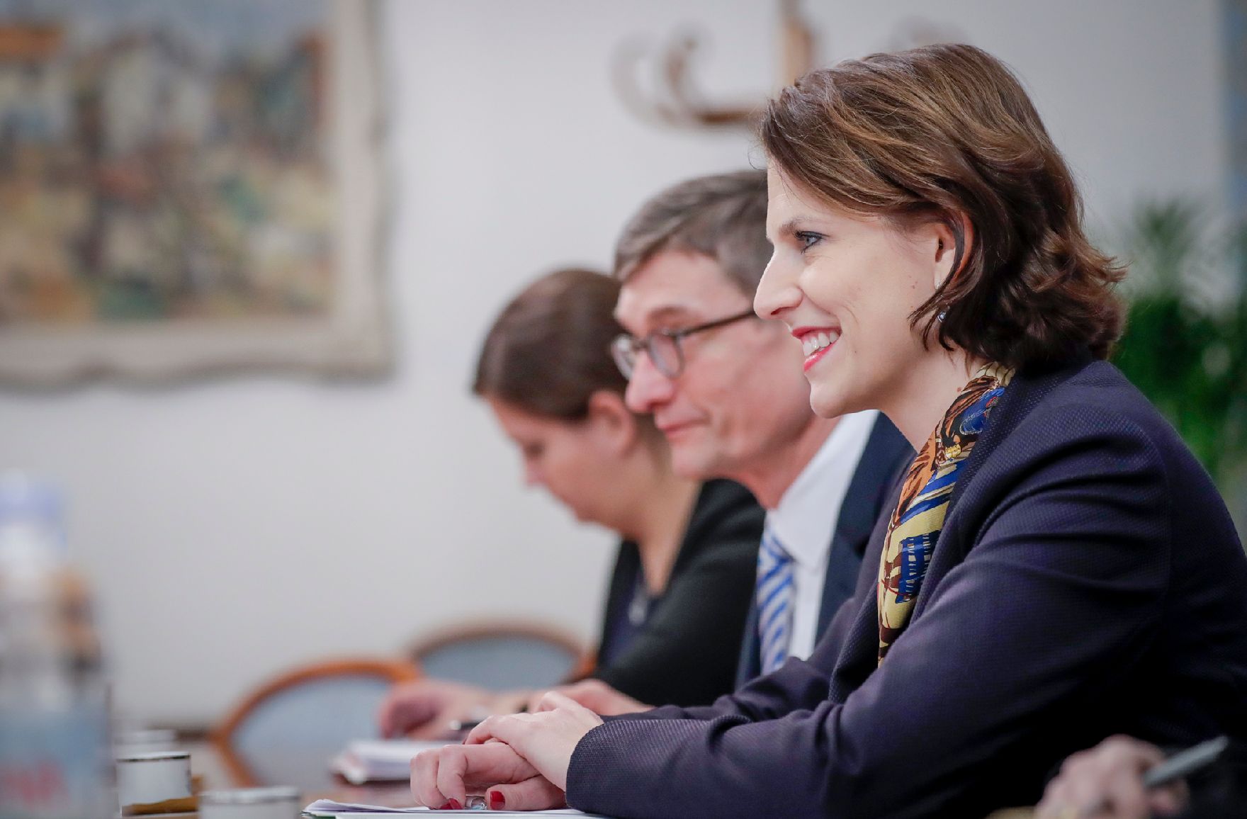 Am 17. Jänner 2020 reiste Bundesministerin Karoline Edtstadler (r.) nach Zagreb. Im Bild beim Arbeitsgespräch mit dem Außenminister der Republik Kroatien Gordan Grlić Radman.