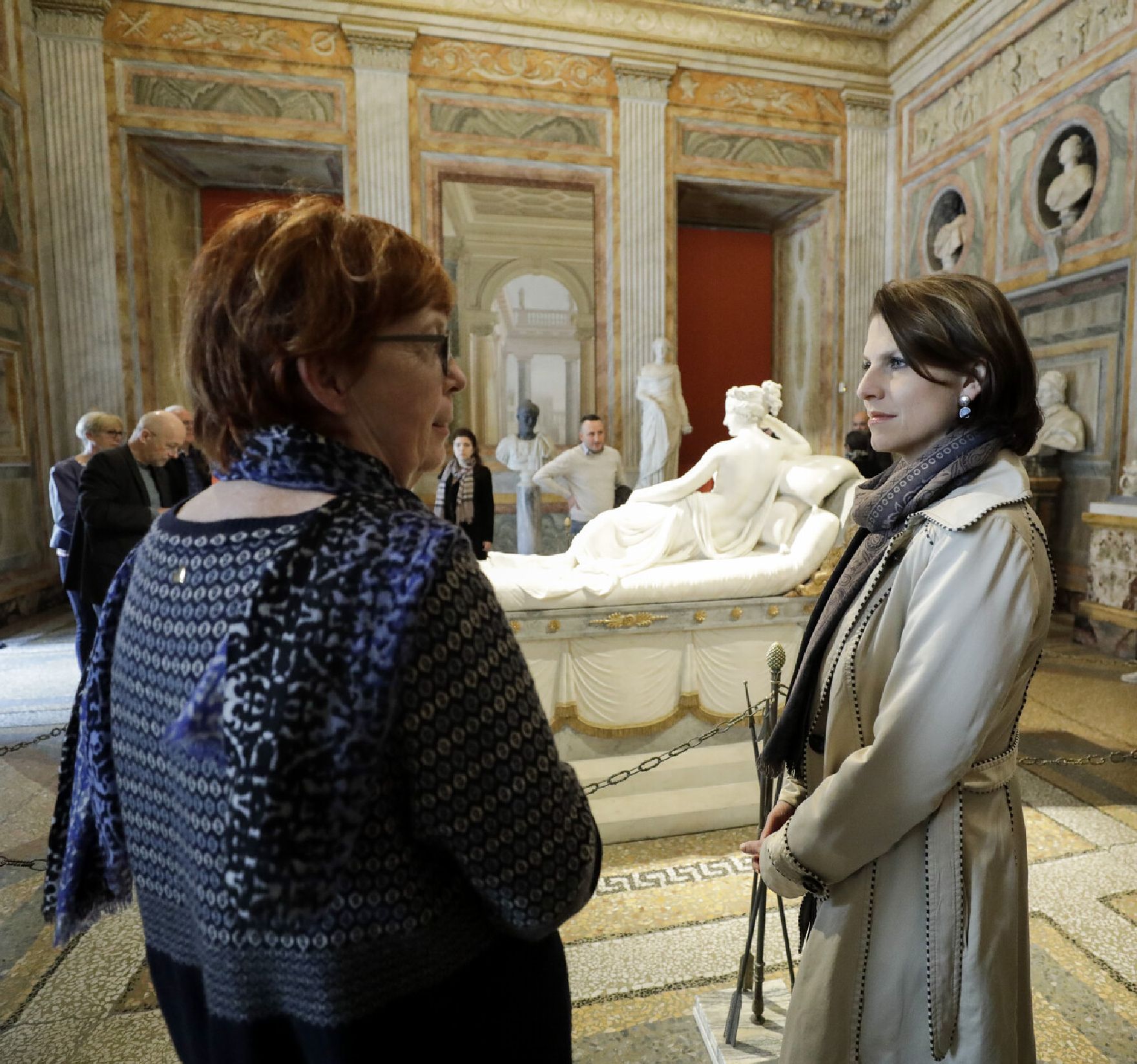 Am 13. Februar 2020 besuchte Bundesministerin Karoline Edtstadler (im Bild) im Rahmen ihrer Rom Reise die Galleria Borghese.