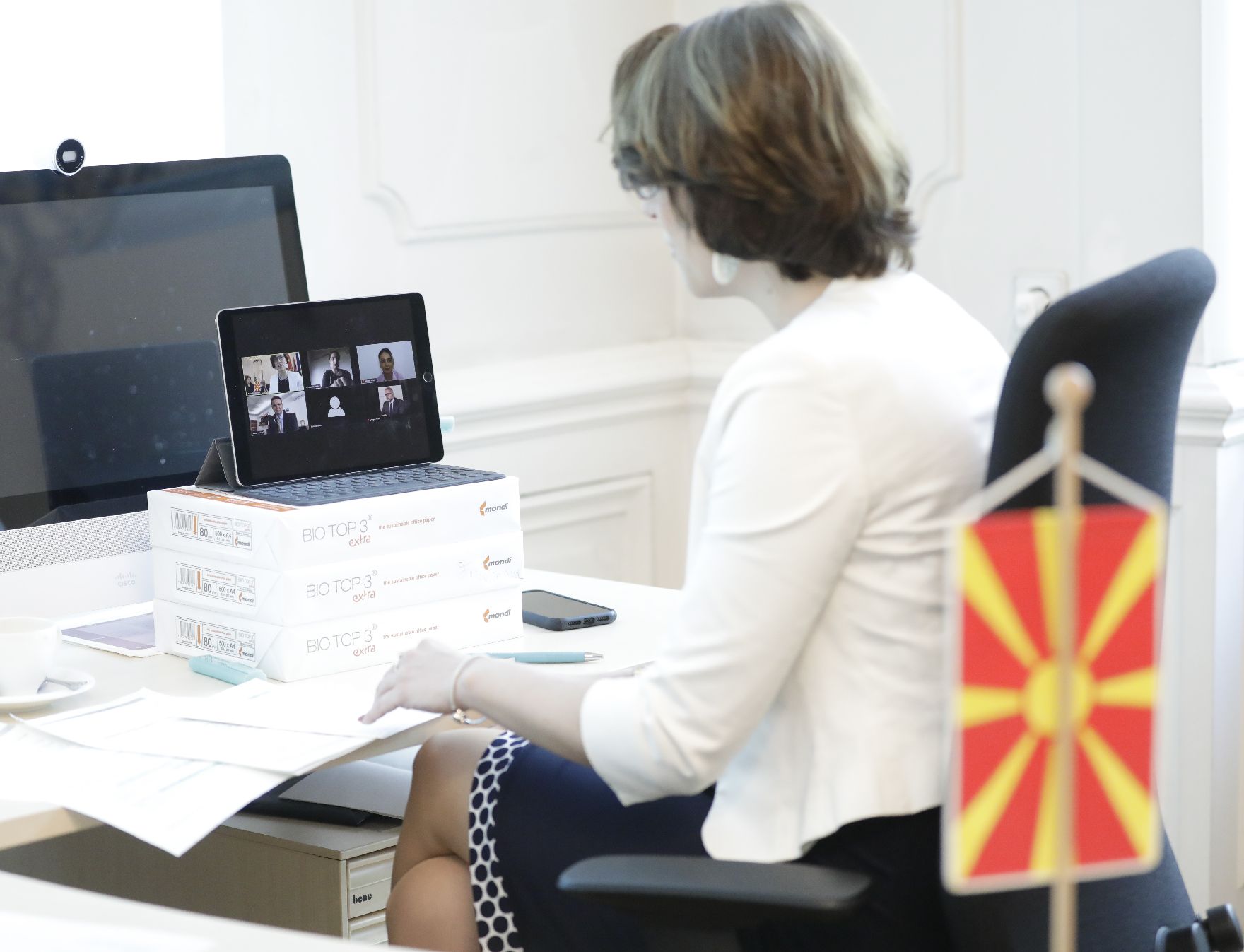 Am 4. Mai 2020 nahm Bundesministerin Karoline Edtstadler (im Bild) an Telefonaten und Videotelefonaten im Zuge einer digitalen Westbalkan Reise teil.