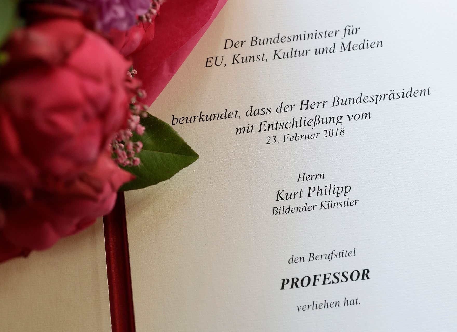 Am 4. Juli 2018 wurden die Urkunde über die Verleihung des Berufstitels Professor an Kurt Philipp und das Große Ehrenzeichen für Verdienste um die Republik Österreich an Franz Basdera überreicht.
