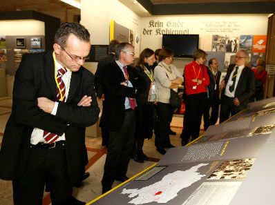 Am 05. Dezember 2008 wurde die "Republik Ausstellung 1918|2008" von Vertretern der Sponsoren der Ausstellung im Parlament besichtigt.