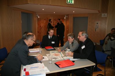 Am 16. und 17. Dezember 2010 lud das Bundeskanzleramt zu einem Dialog zur Raumrelevanz der Integrationspolitik dem "Forum Integration im Raum" ein.
