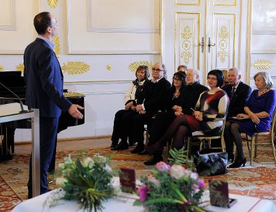 Am 11. März 2016 überreichte Sektionschefin Andrea Ecker das Österreichische Ehrenkreuz für Wissenschaft und Kunst an Michael Kunze und Sylvester Levay.