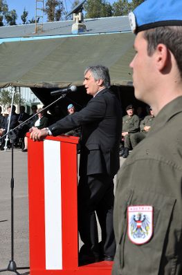 Mittwoch, den 23. Dezember 2009 besuchten Österreichs Bundeskanzler Werner Faymann und Verteidigungsminister Norbert Darabos die österreichischen UNO-Truppen am Golan, Syrien aus Anlass des bevorstehenden Weihnachtsfestes.