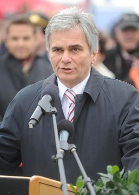 Dienstag, den 26. Oktober 2010 hielt Bundeskanzler Werner Faymann im Rahmen der Angelobung der Rekrutinnen und Rekruten des österreichischen Bundesheeres auf dem Wiener Heldenplatz eine Rede zum Österreichischen Nationalfeiertag.