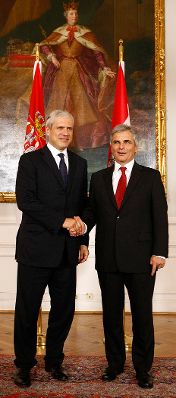 Am 29. Juni 2010 empfing Bundeskanzler Werner Faymann (r.) den Staatspräsidenten der Republik Serbien Boris Tadic (l.) zu einem Arbeitsgespräch im Bundeskanzleramt.