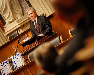 Am 27. Oktober 2011 fand im Parlament die 250-Jahrfeier des Rechnungshofs statt. Im Bild Bundeskanzler Werner Faymann bei seiner Festansprache.
