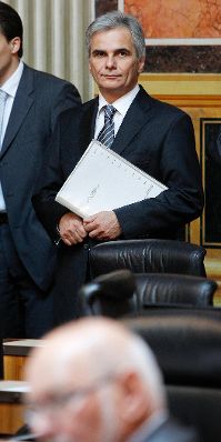 Am 6. Oktober 2011 sprach Bundeskanzler Werner Faymann im Bundesrat im Parlament.