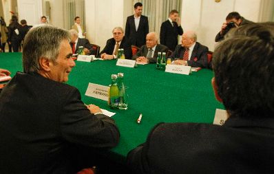 Am 3. Dezember 2012 fanden im Bundeskanzleramt Gespräche zwischen Vertretern der österreichischen Bundesregierung und des Seniorenrates zu den Pensionsanpassungen statt.