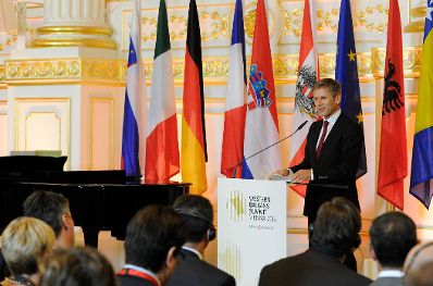 Am 27. August 2015 fand die Westbalkan-Konferenz 2015 in der Hofburg statt. Im Bild Kunst- und Kulturminister Josef Ostermayer bei der Begrüßung.