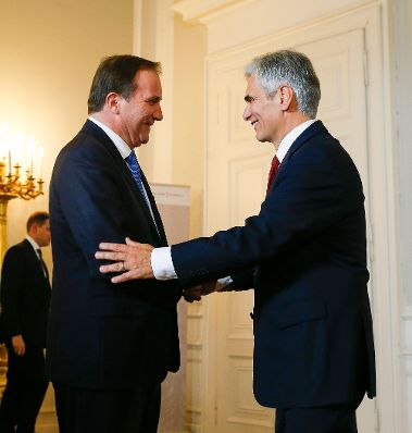 Am 18. September 2015 empfing Bundeskanzler Werner Faymann (r.) den schwedischen Ministerpräsidenten Stefan Löfven (l.) zu einem Arbeitsgespräch im Bundeskanzleramt.