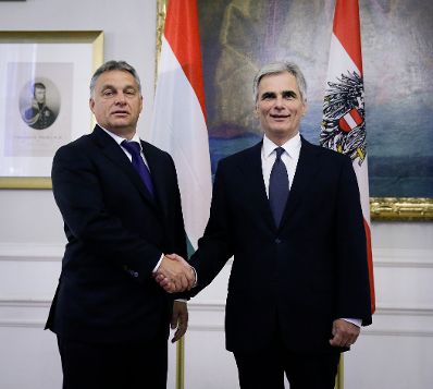 Am 25. September 2015 empfing Bundeskanzler Werner Faymann (r.) den ungarischen Premierminister Viktor Orban (l.) zu einem Arbeitsgespräch im Bundeskanzleramt.