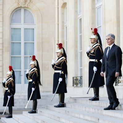 Am 12. März 2016 nahm Bundeskanzler Werner Faymann (im Bild) an einem Treffen mit dem französischen Staatspräsidenten François Hollande zur politischen Situation Europas in Paris teil.