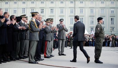 Am 26. Oktober 2017 hielt der Bundeskanzler im Rahmen der Angelobung der Rekrutinnen und Rekruten des österreichischen Bundesheeres auf dem Wiener Heldenplatz eine Rede zum Österreichischen Nationalfeiertag.