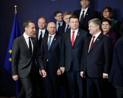 Am 24. November 2017 fand der 5. Ostpartnerschafts-Gipfel mit den Europäischen Staats- und Regierungschefs in Brüssel statt. Im Bild Bundeskanzler Christian Kern (l.).