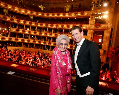 Am 28. Februar 2019 besuchte Bundeskanzler Sebastian Kurz (r.) den Wiener Opernball. Im Bild mit Lotte Tobisch (l.), Autorin und ehemalige Schauspielerin.