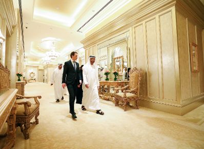 Am 23. März 2019 fand die Arbeitsreise von Bundeskanzler Sebastian Kurz (l.) in den Vereinigten Arabischen Emiraten statt. Im Bild mit Kronprinz Mohammed bin Zayed Al Nahyan (r.).