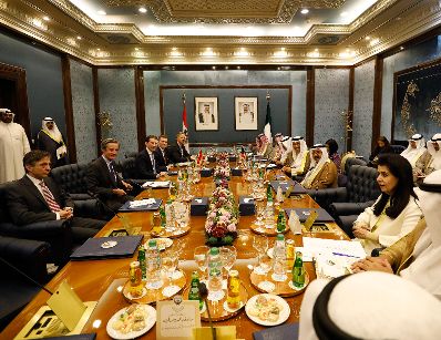 Am 24. März 2019 fand die Arbeitsreise von Bundeskanzler Sebastian Kurz in Kuwait statt. Im Bild mit Emir von Kuwait Scheich Sabah al-Ahmad al-Dschabir as-Sabah.