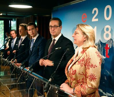 Am 6. Juni 2018 reiste Bundeskanzler Sebastian Kurz nach Brüssel. Im Bild beim Pressefoyer nach dem Ministerrat.