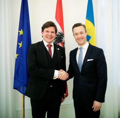 Am 1. Jänner 2019 empfing Bundesminister Gernot Blümel (r.) den schwedischen Parlamentspräsidenten Andreas Norlén (l.) zu einem Gespräch.