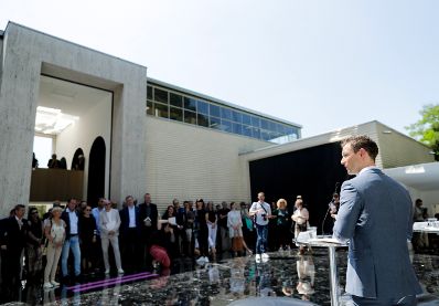 Am 24. Mai 2018 reiste Bundesminister Gernot Blümel (r.) anlässlich der Ausstellungseröffnung im Österreich Pavillon auf der 16. Internationalen Architekturausstellung "La Biennale di Venezia" nach Venedig.
