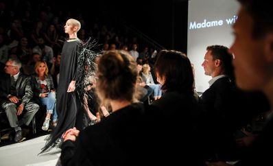 Am 10. September 2018 eröffnete Bundesminister Gernot Blümel die "MQ Vienna Fashion Week" im MuseumsQuartier.