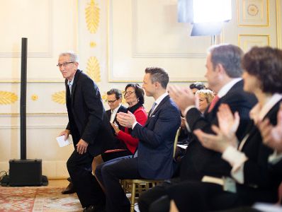 Am 1. Oktober 2018 verlieh Bundesminister Gernot Blümel den Großen Österreichischen Staatspreis 2018 an den Schriftsteller Florjan Lipus (im Bild).