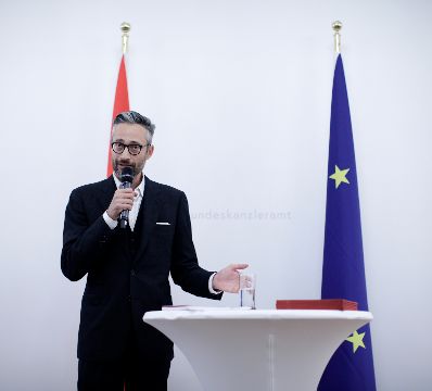 Am 29. November 2018 nahm Bundesminister Gernot Blümel an der Verleihung der "outstanding artist awards" im Bundeskanzleramt teil.