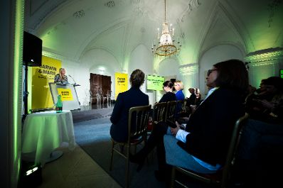 Am 17. Jänner 2019 hielt Bundesministerin Juliane Bogner-Strauß (l.) eine Eröffnungskeynote bei der Konferenz "Darwin & Marie".