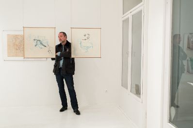 Am 19. November 2016 besuchte Kunst- und Kulturminister Thomas Drozda (im Bild) Ateliers und Studios anlässlich der Vienna Art Week.