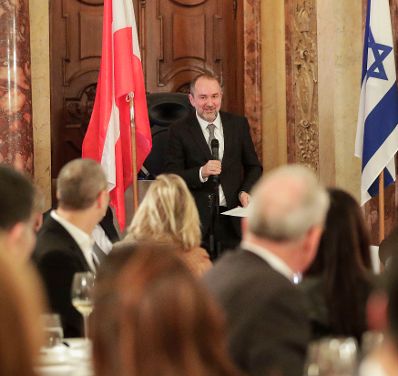 Am 30. November 2016 hielt Kunst- und Kulturminister Thomas Drozda (im Bild) eine Ansprache bei der Feier zu 60 Jahre diplomatische Beziehungen zwischen Österreich und Israel.