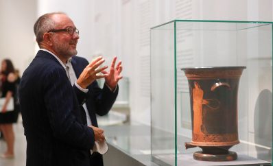Am 22. Juni 2017 eröffnete Kunst- und Kulturminister Thomas Drozda die Gustav Klimt Ausstellung im Belvedere.