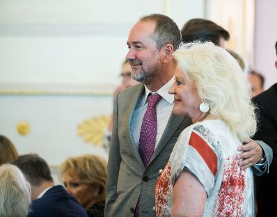 Am 8. Juni 2017 überreichte Kunst- und Kulturminister Thomas Drozda das Goldene Ehrenzeichen für Verdienste um die Republik Österreich an Marika Lichter.