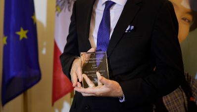 Am 19. September 2017 fand die Verleihung des Plan Medienpreis für Kinderrechte im Bundeskanzleramt statt.