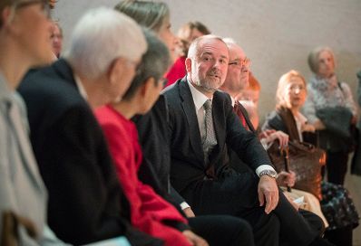 Am 12. Oktober 2017 fand die Ausstellungseröffnung "Ferdinand Hodler" im Leopold Museum statt. Im Bild Kunst- und Kulturminister Thomas Drozda (m.).