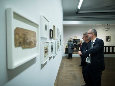 Am 12. Oktober 2017 fand die Ausstellungseröffnung "Ferdinand Hodler" im Leopold Museum statt. Im Bild Kunst- und Kulturminister Thomas Drozda bei der Besichtigung der Ausstellung.