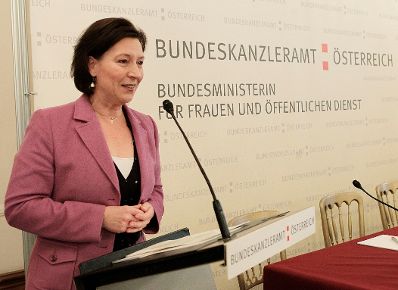 Festakt 10 Jahre IMAG Gender-Mainstreaming und -Budgeting. Bundesministerin Gabriele Heinisch-Hosek.