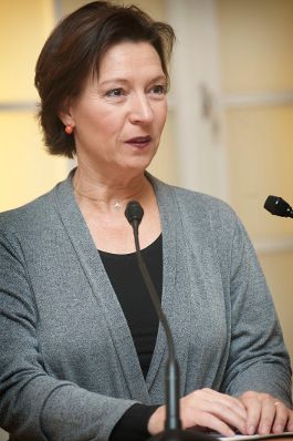 17. Oktober 2011 Bundesministerin Gabriele Heinisch-Hosek bei der Veranstaltung "Gemeinsam gegen Menschenhandel".