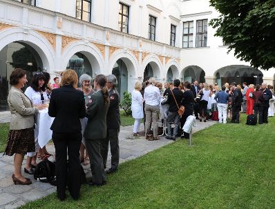 Am 5. September 2012 lud Frauenministerin Gabriele Heinisch-Hosek Akteurinnen und Akteure aus dem Gleichstellungsbereich zum Sommer-Gleichstellungsfest 2012 in das Wiener Palais Porcia ein.