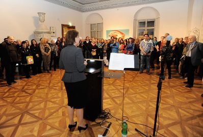 Am 2. Oktober 2012 besuchte Frauenministerin Gabriele Heinisch-Hosek die Ausstellungseröffnung des Gender Art Laboratory (GAL) der Universität für angewandte Kunst Wien.