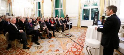Am 8. März 2013 hielt Staatssekretär Josef Ostermayer die Eröffnungsrede zur Preisverleihung "Human Rights Book Award" im Bundeskanzleramt.