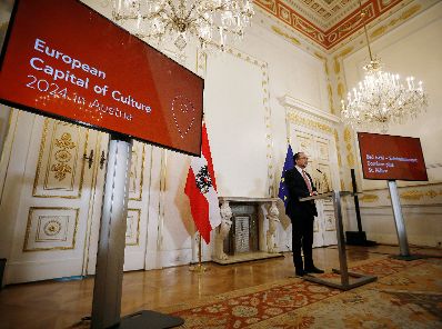 Am 12. November 2019 gab Kunst- und Kulturminister Alexander Schallenberg (im Bild) eine Pressekonferenz zur Bekanntgabe der Europäischen Kulturhauptstadt 2024 in Österreich.