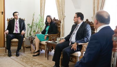 Am 1. Juli 2016 besuchte Staatssekretärin Muna Duzdar die Islamische Glaubensgemeinschaft in Österreich.