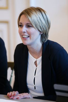 Am 4. Dezember 2014 nahm Staatssekretärin Sonja Steßl (im Bild) an der Klausur "Digitales Österreich" teil.