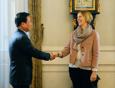 Am 11. Februar 2015 empfing Staatssekretärin Sonja Steßl die Österreichisch-Chinesische Gesellschaft anlässlich des Chinesischen Neujahres im Bundeskanzleramt.