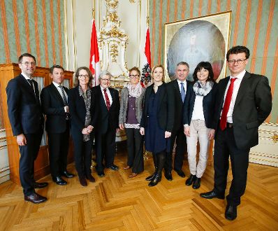 Am 27. Februar 2015 empfing Staatssekretärin Sonja Steßl eine schweizer Delegation des Kantons Aargau im Bundeskanzleramt.