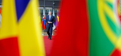 Am 17. April 2024 nahm Bundeskanzler Karl Nehammer am mehrtägige EU-Sondergipfel der Staats- und Regierungschefs teil.