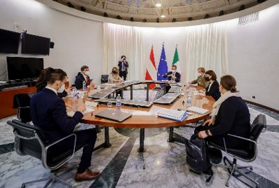 Am 17. März 2021 traf Bundesministerin Karoline Edtstadler im Rahmen ihres Rombesuchs den italienischen Minister für Technologische Innovation und Digitalisierung Vittorio Colao.